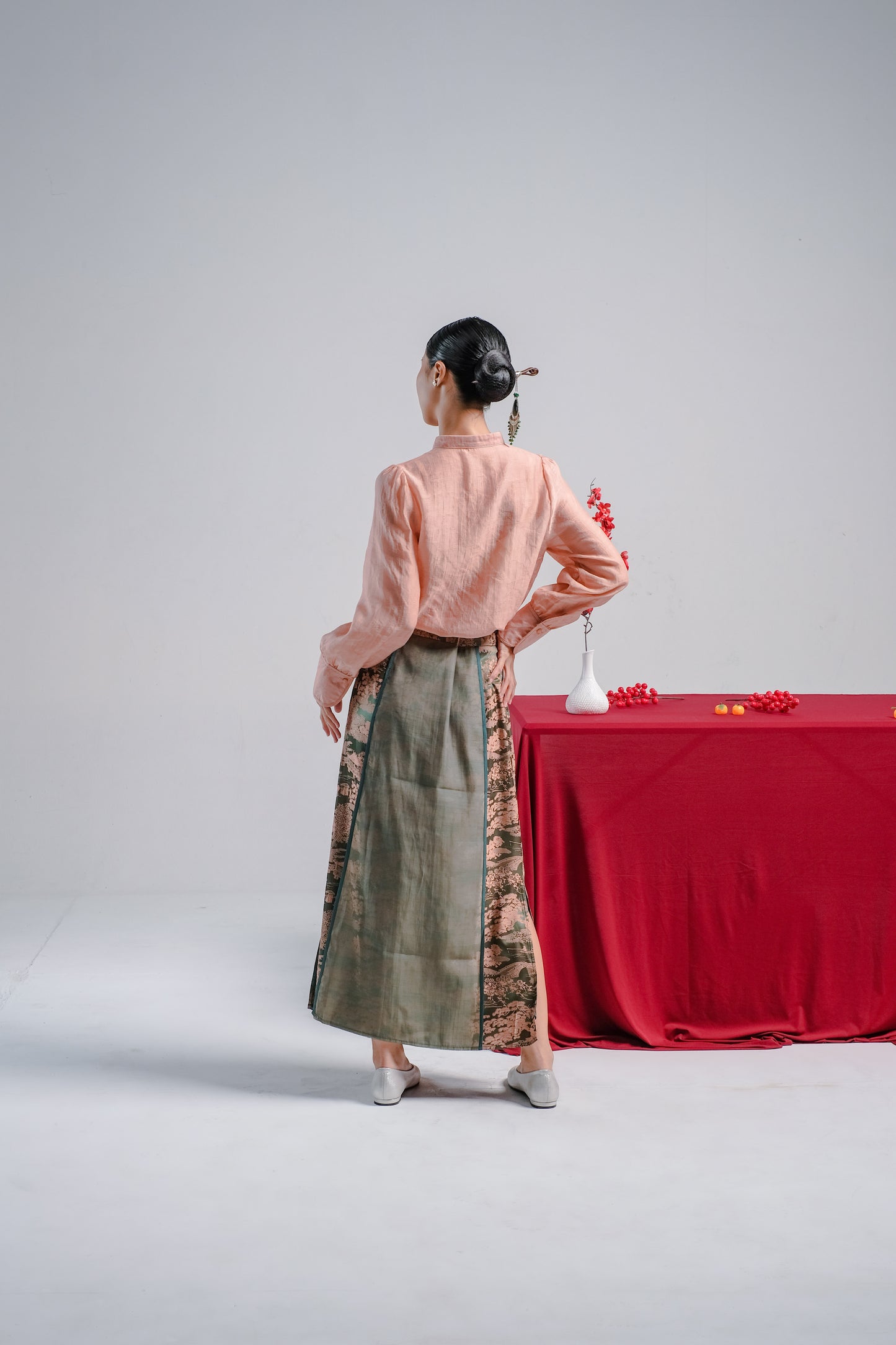 LETA EMBROIDERY BLOUSE - CHEONGSAM BLOUSE SILK