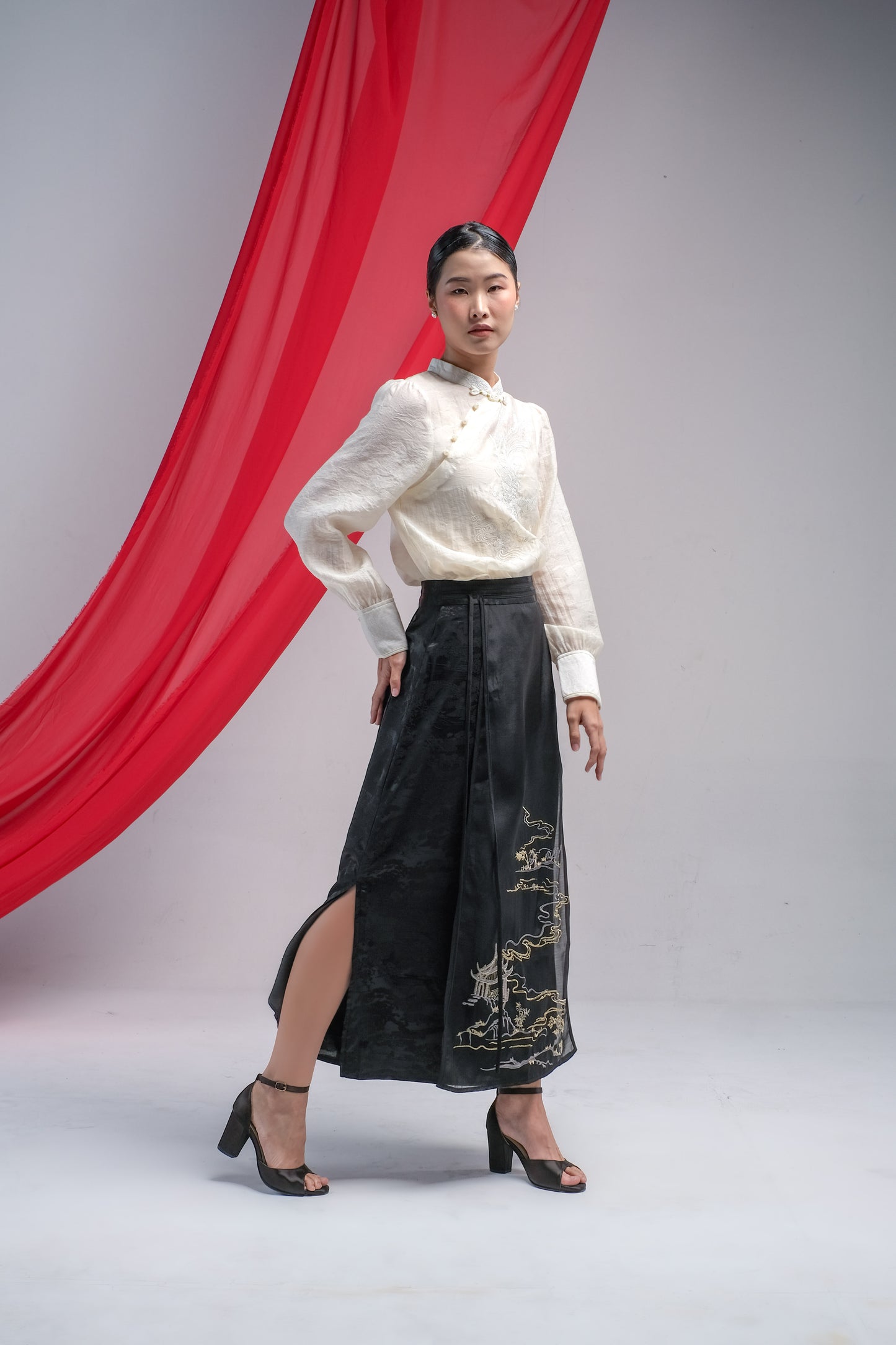 LETA EMBROIDERY BLOUSE - CHEONGSAM BLOUSE SILK
