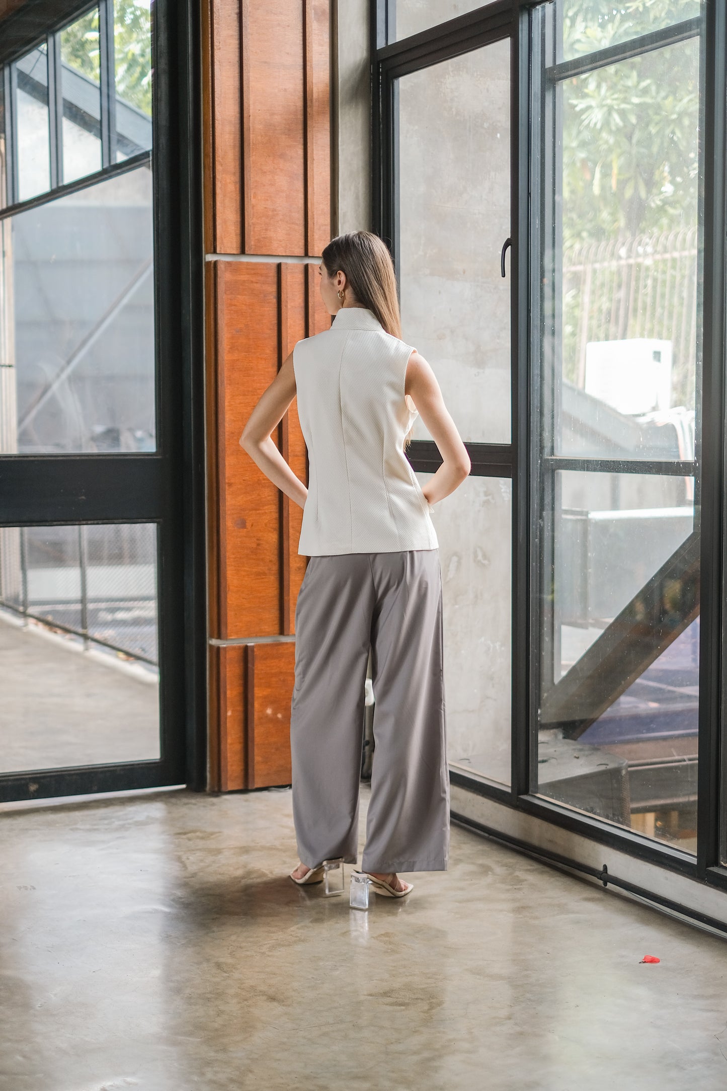 CARLA - KAREN SOFT JAQUARD BLOUSE