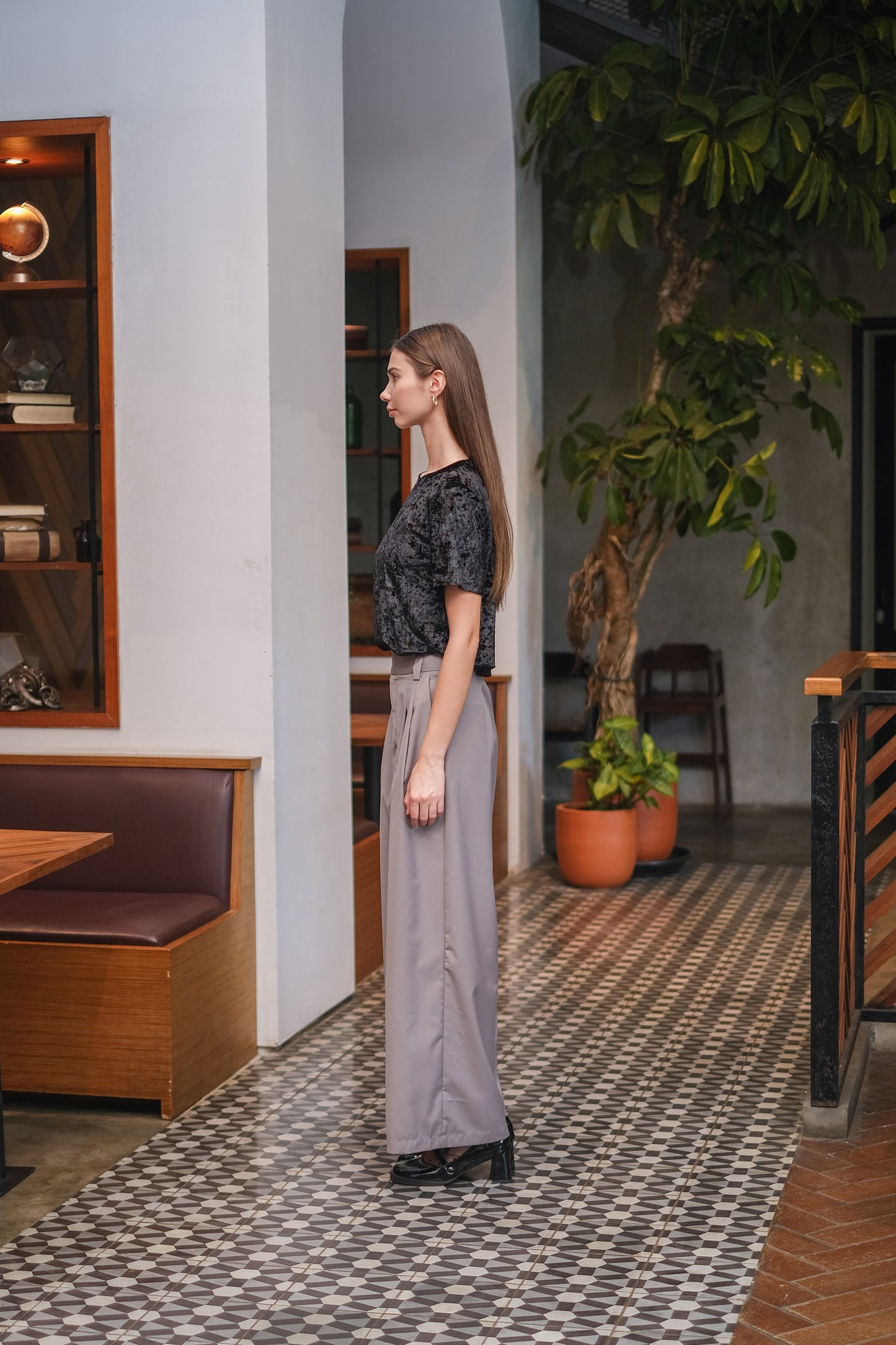 CARLA - KEZIA VELVET BLOUSE