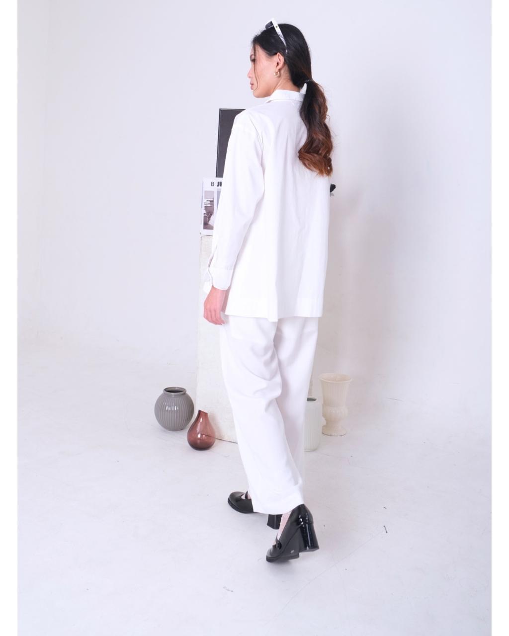 CARLA - GRISELDA BLOUSE / ATASAN LENGAN PANJANG KATUN