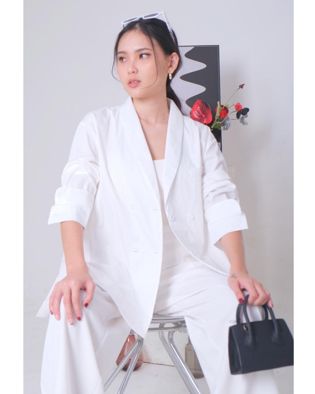 CARLA - GRISELDA BLOUSE / ATASAN LENGAN PANJANG KATUN