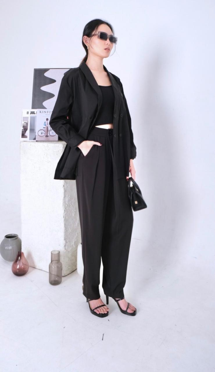 CARLA - GRISELDA BLOUSE / ATASAN LENGAN PANJANG KATUN
