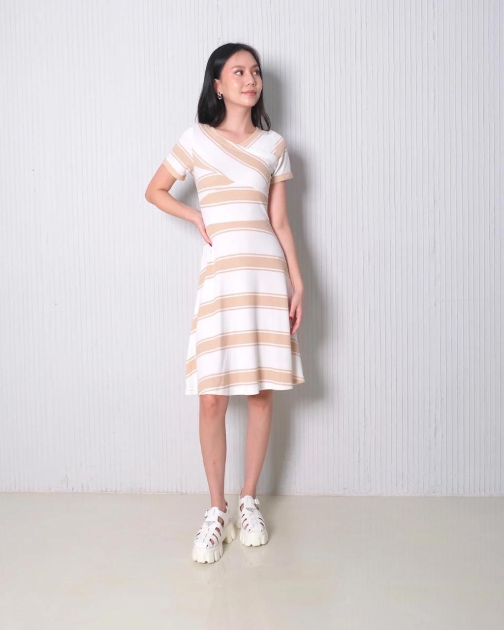 CARLA - ILENA SPANDEX DRESS / DRESS FLARE CASUAL