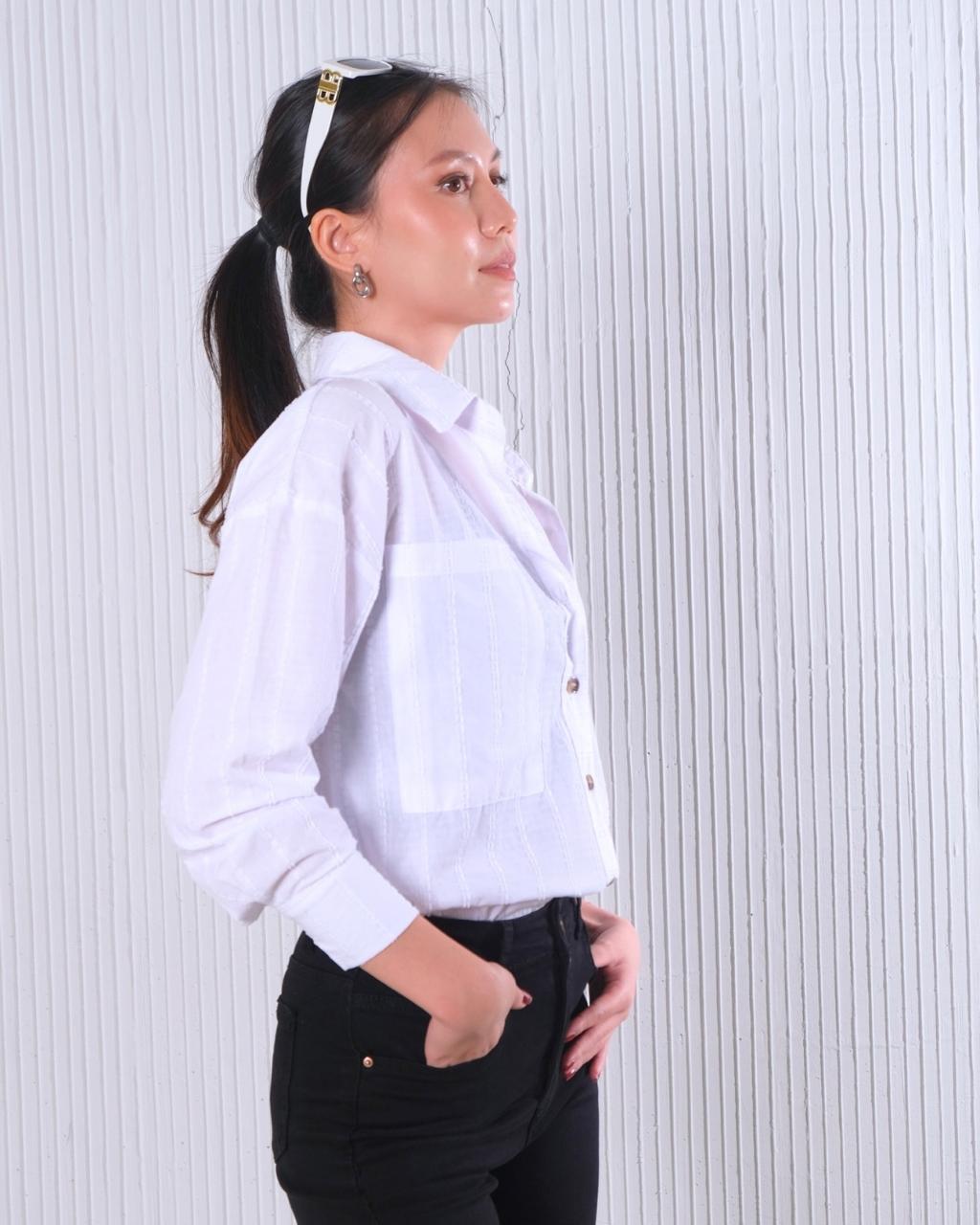 CARLA - ILONA LONG SLEEVE COTTON BLOUSE / KEMEJA TANGAN PANJANG BAHAN KATUN TEKSTUR