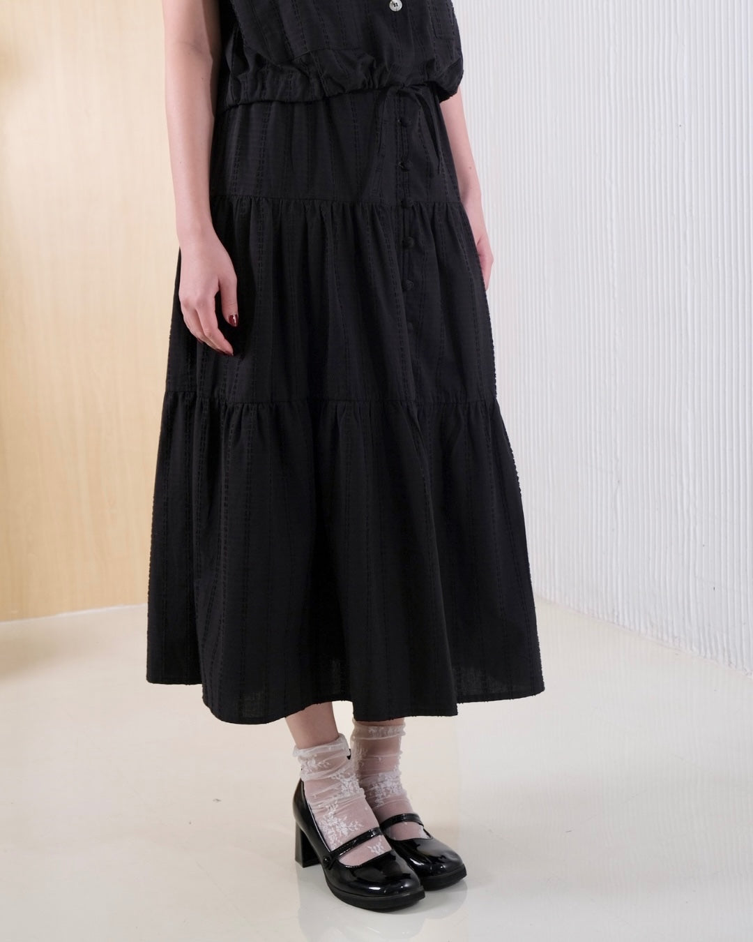 CARLA - JENNY SKIRT/ ROK REMPEL SUSUN FULL KANCING BULAT DEPAN