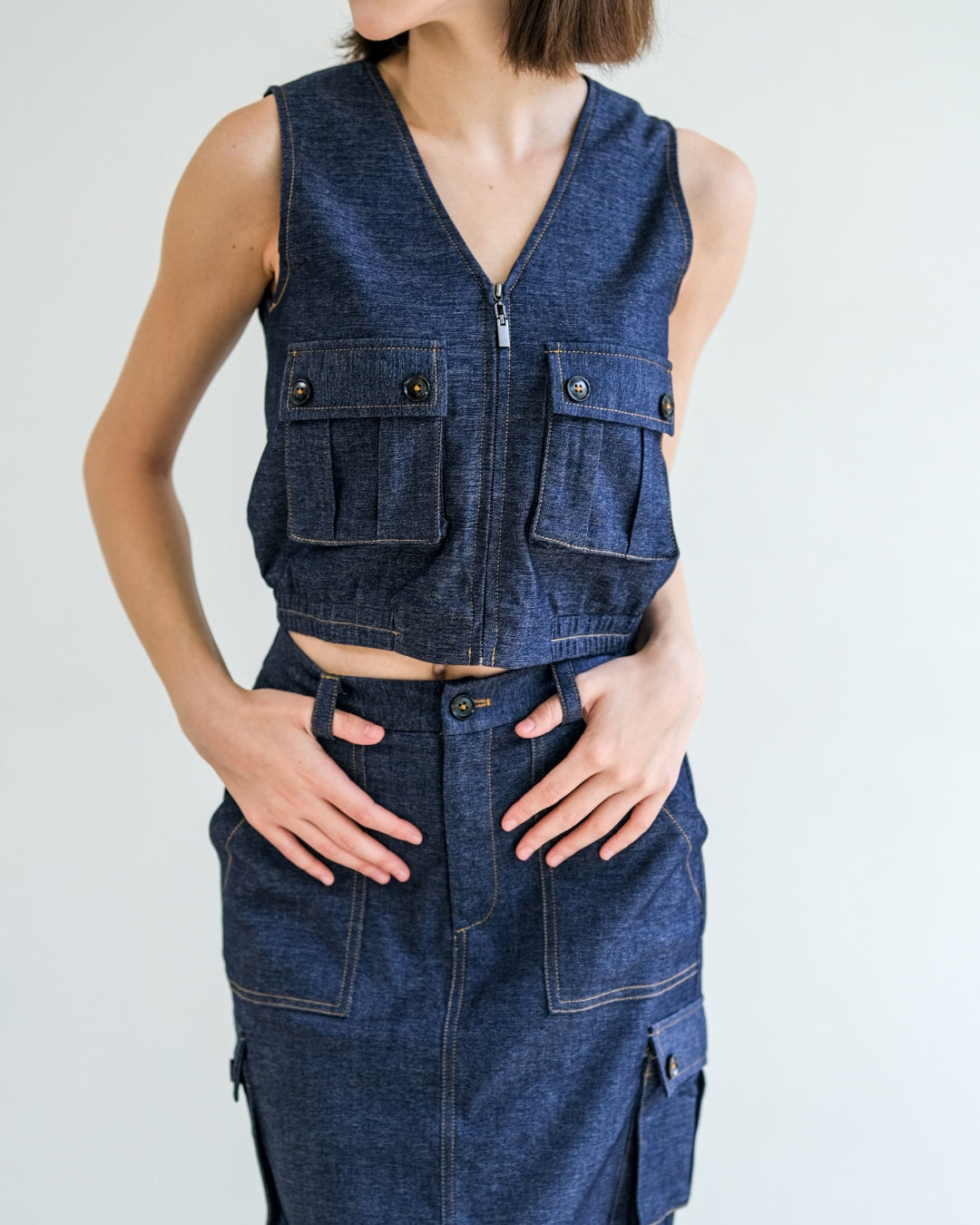 CARLA - JOSIE SLEEVELESS BLOUSE / ATASAN WITH POCKET RESLETING DEPAN KATUN SPANDEX