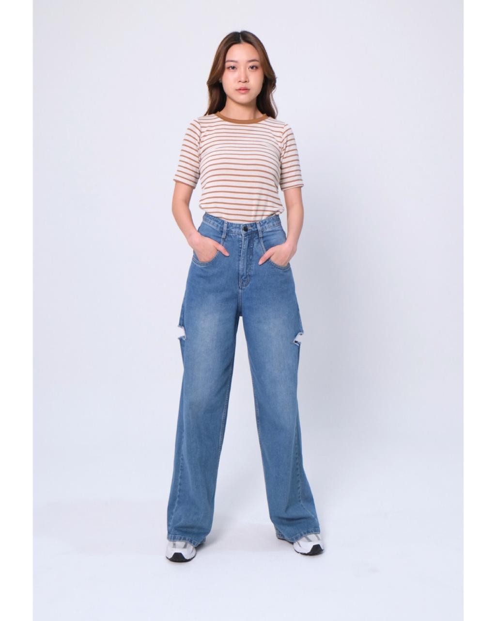 CARLA - KEZY STRIPE BASIC T-SHIRT