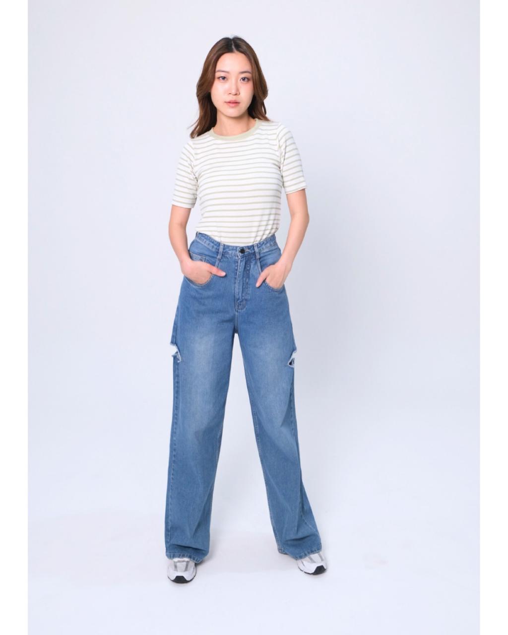 CARLA - KEZY STRIPE BASIC T-SHIRT