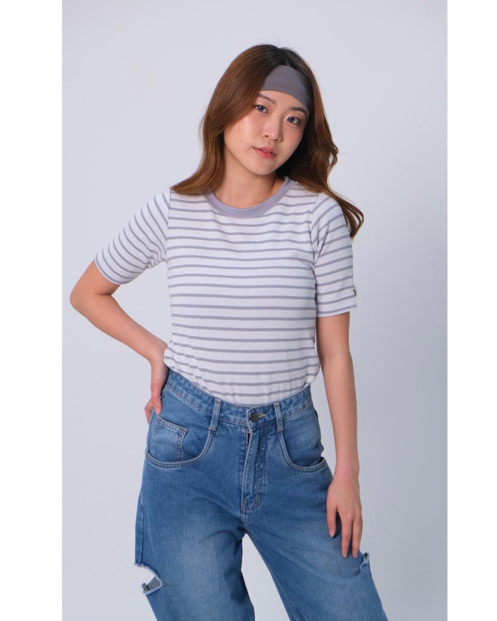 CARLA - KEZY STRIPE BASIC T-SHIRT