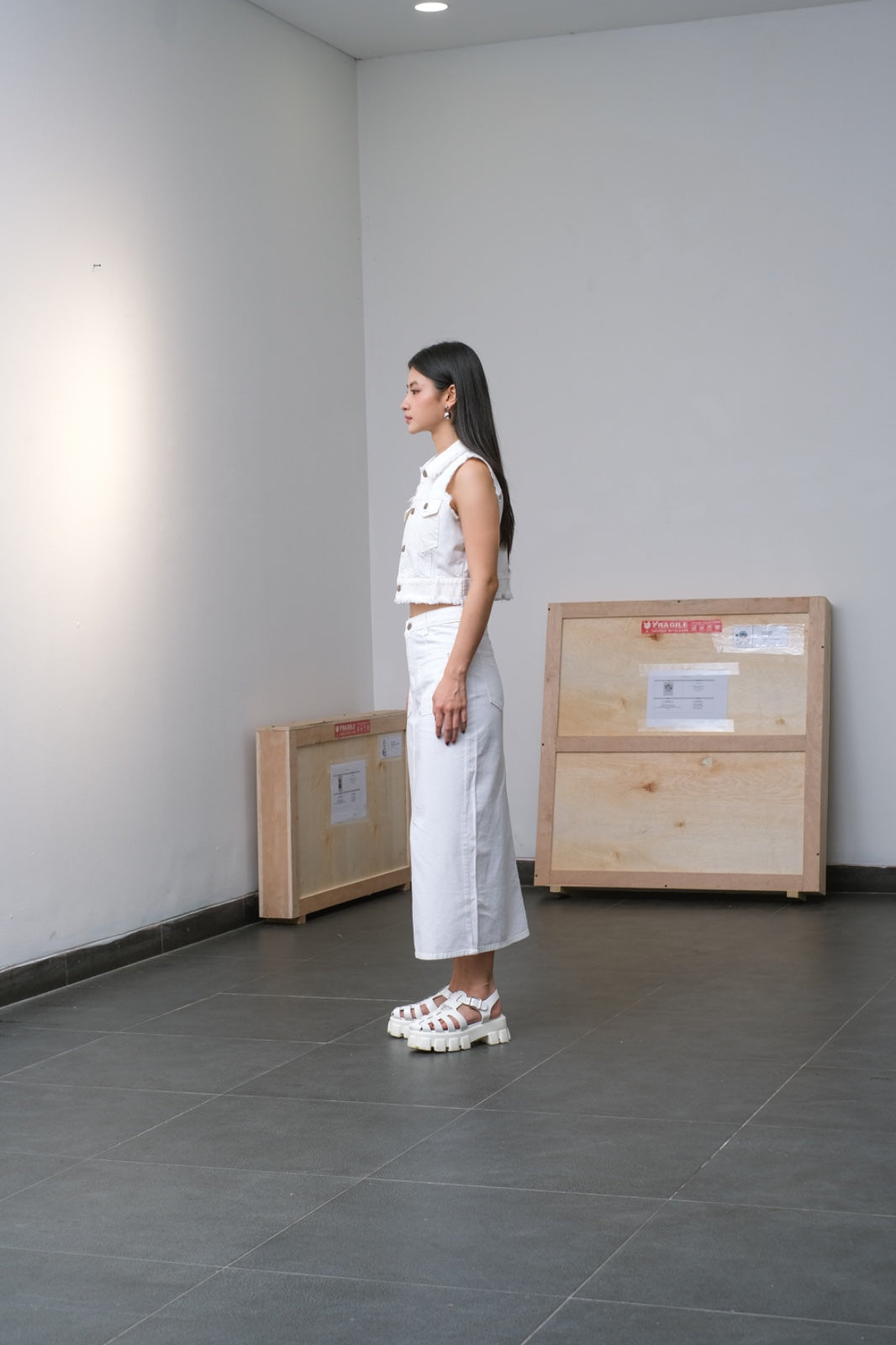 CARLA - BENAYA WHITE DENIM VEST