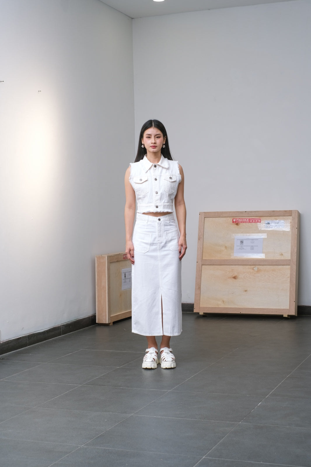 CARLA - BENAYA WHITE DENIM VEST