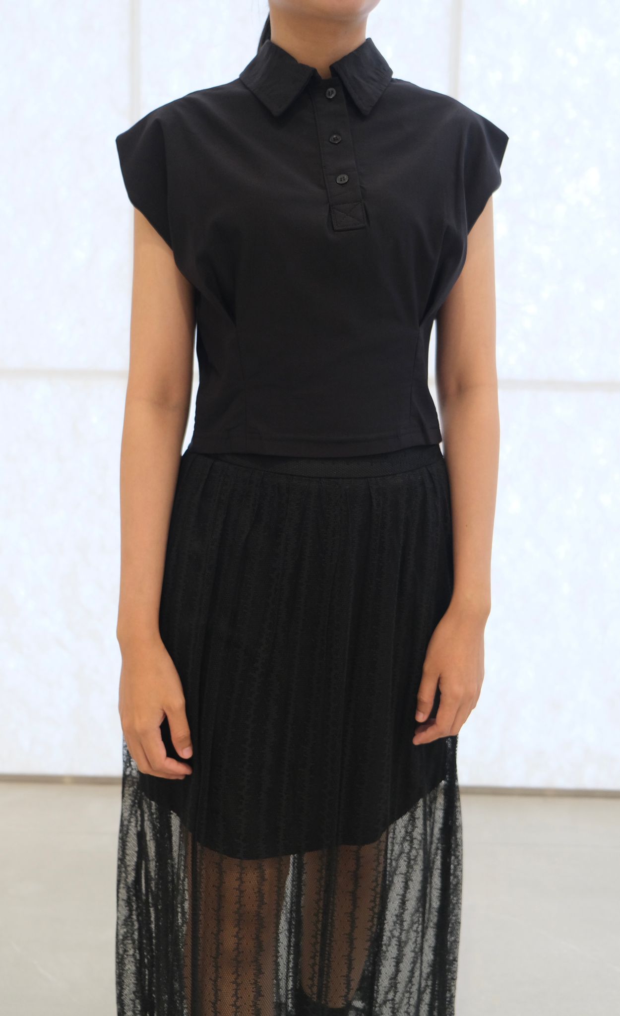 CARLA - 31532 JOCELYN CROP BLOUSE