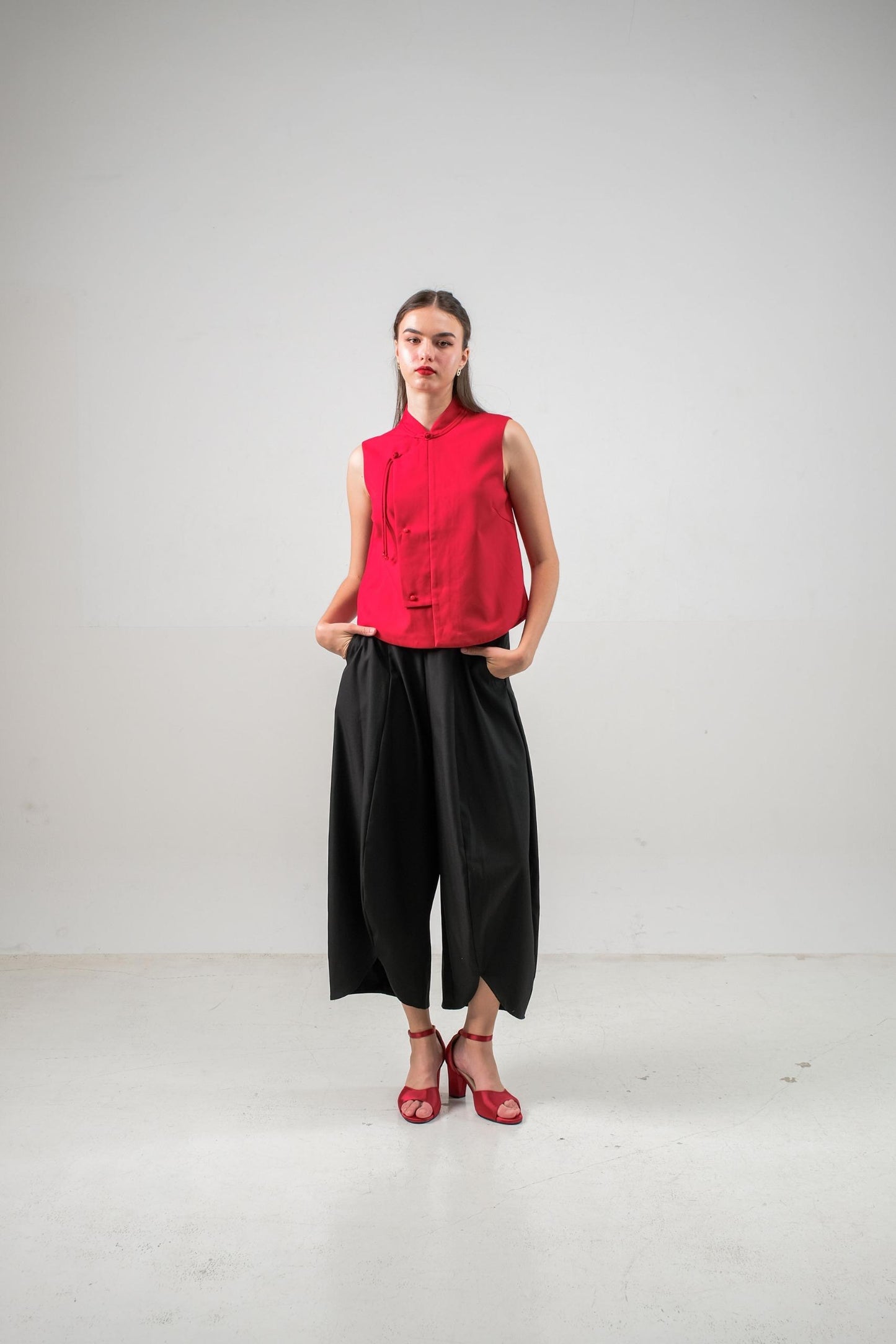 CARLA - 18081 AURIA BARREL PANT