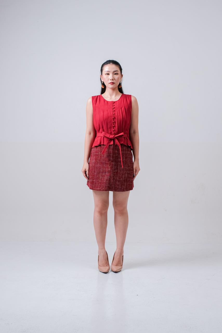 CARLA - 18076 AMAYA PLITTED BLOUSE WITH BELT