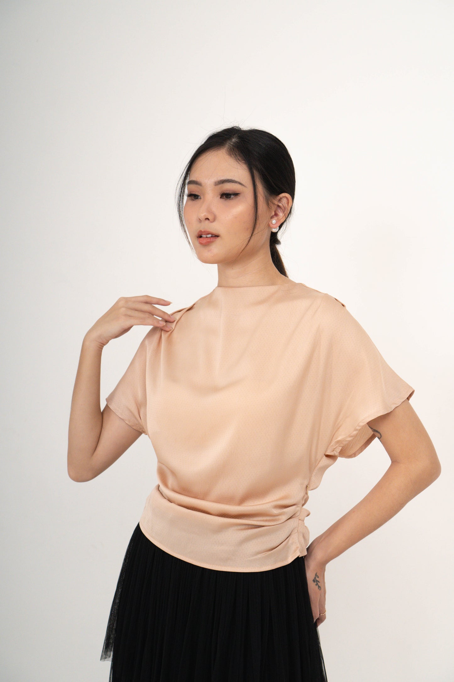 CARLA - EVA BLOUSE / ATASAN BATWING SATIN SILK