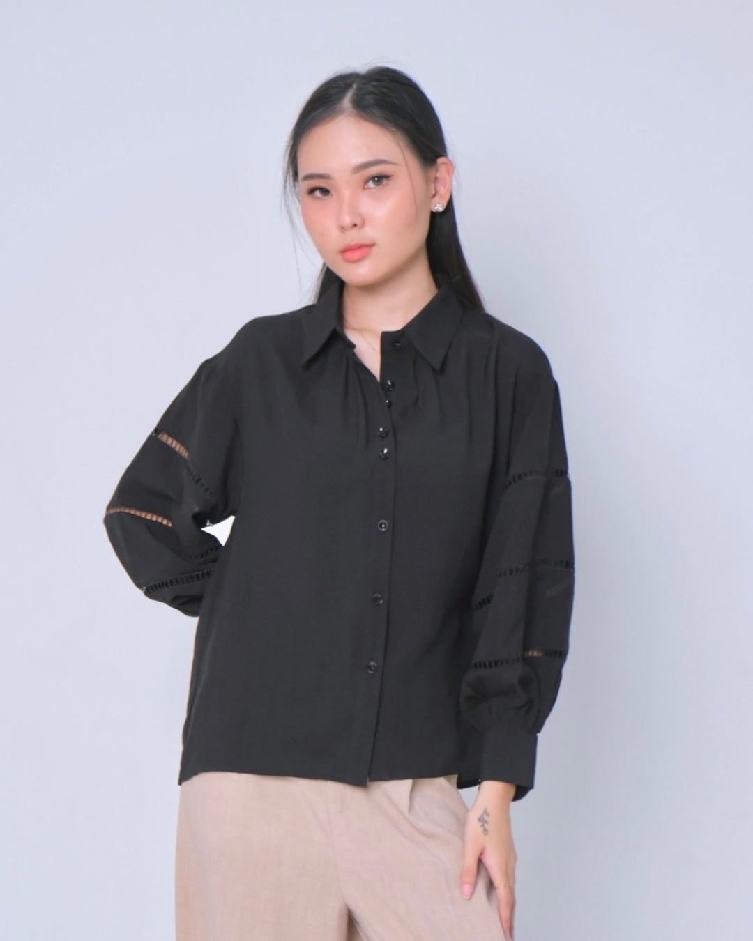 CARLA -  EUNICE BLOUSE/ KEMEJA LENGAN BALON KATUN SILK