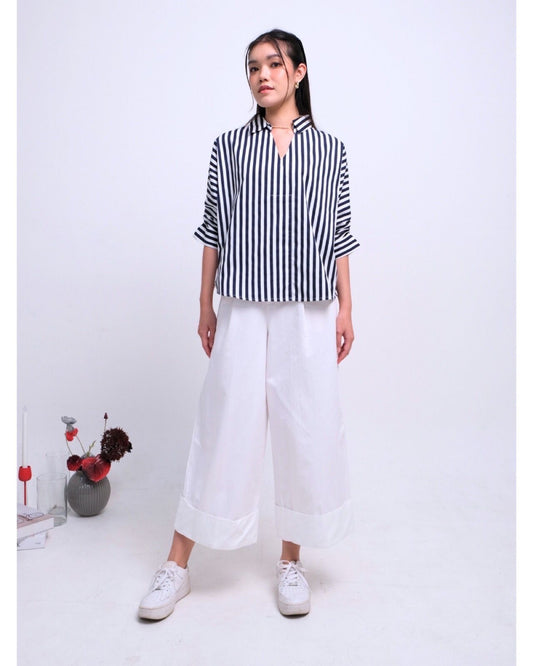 CARLA - HARLOW BLOUSE/ ATASAN MOTIF SALUR KATUN