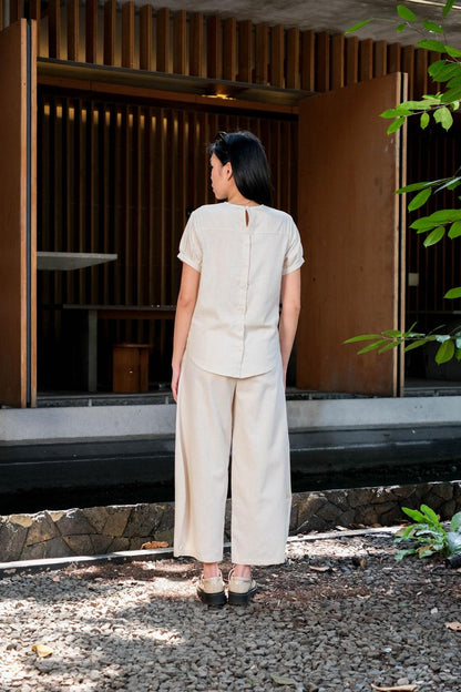 CARLA - 18050 INARA LINEN BLOUSE
