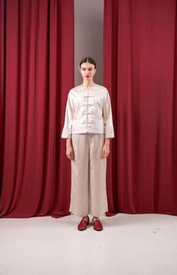 LOYCE TEXTURE SATIN OUTER OR BLOUSE / Atasan Saku Depan