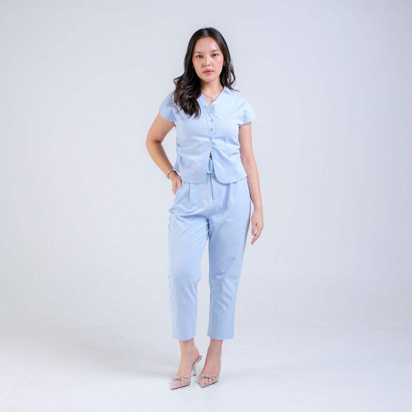 CARLA - CAITHLEEN BLOUSE / Atasan Lengan Pendek Katun Polyester